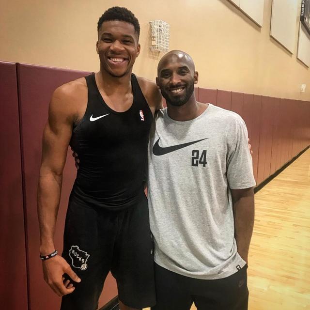 阿斯跟队：巴尔德半场被换是预防措施，预计能出战切尔西（阿斯随队：巴尔德半场被换属预防性调整，预计无碍出战切尔西）