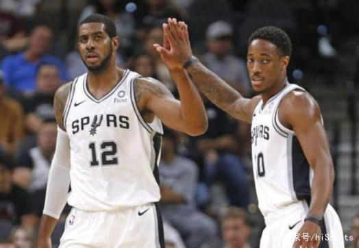 头槌助帕尔马连追两球逼平米兰，德尔普拉托当选全场最佳球员（帕尔马凭头槌连扳两球逼平米兰，德尔普拉托荣膺全场最佳）