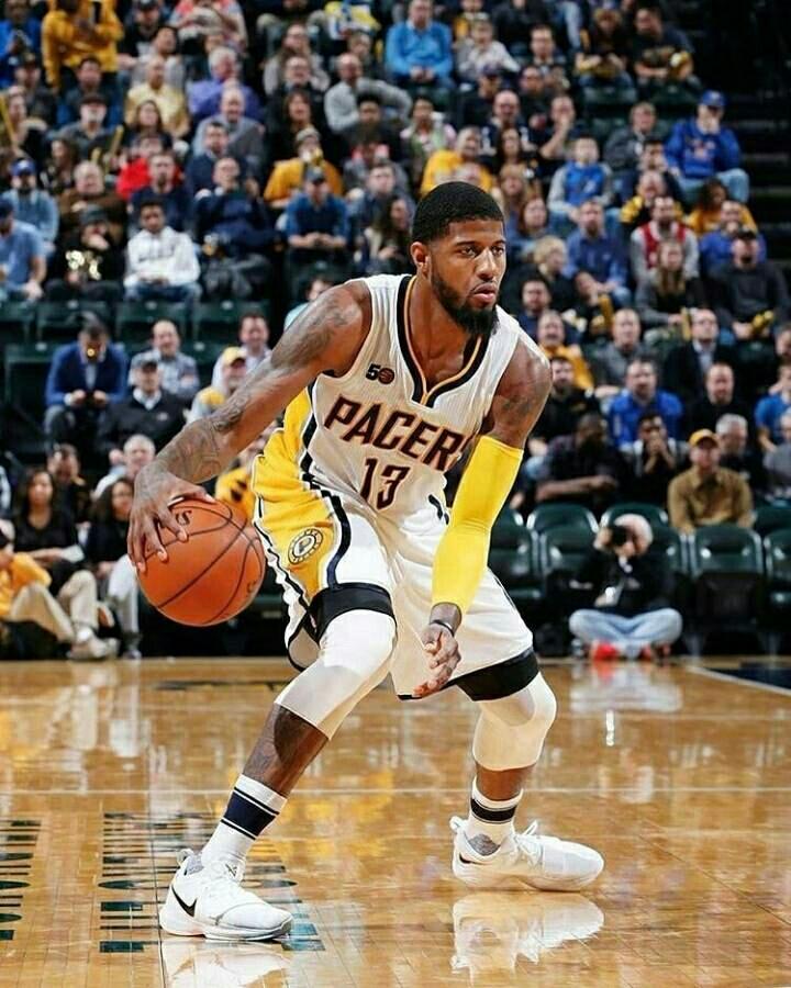 存在感一般！胡金秋&孙铭徽CBA揭幕战合砍18分6板5助（胡金秋、孙铭徽状态平平：CBA揭幕战合计18分6篮板5助攻）